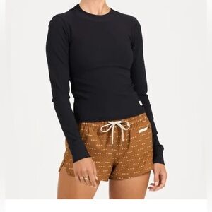 Vuori Mudra Fitted Tee Long Sleeve Mock Neck Ribbed T-Shirt Black Small